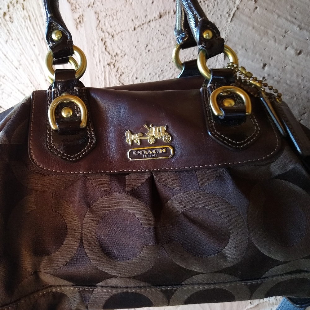 COACH Madison Sabrina Satchel  in Chocolate